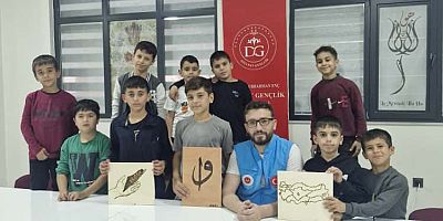 BAĞLAR’DA GENÇLER AHŞAP SANATIYLA BULUŞTU