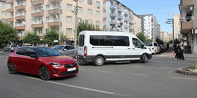 Bağlar da Işıksız kavşakta kazalar bitmiyor