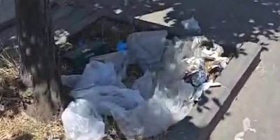 BAĞLAR’DA KARACADAĞ CADDESİ TEPKİ ÇEKİYOR: VATANDAŞLAR ÇÖZÜM BEKLİYOR