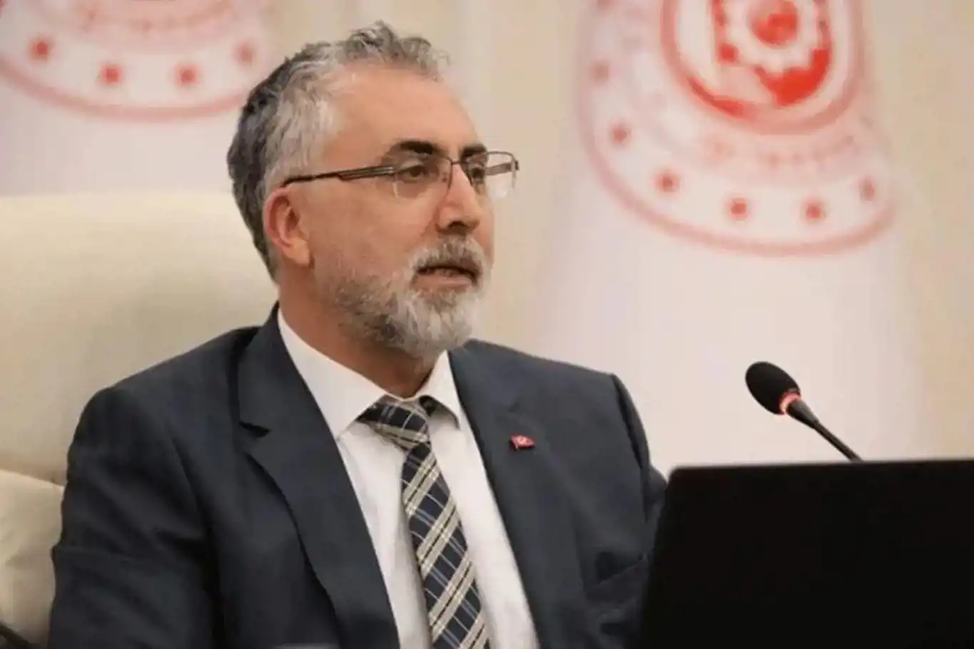 Bakan Işıkhan: 463 bin 270 engelli vatandaşımızın işe yerleştirilmesine aracılık yaptık
