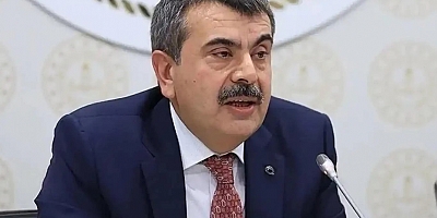 Bakan Tekin’den eğitimde yeni adımlar: Okul güvenliği, ara tatil ve süre tartışması
