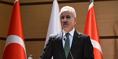 Bakan Uraloğlu: 18 yolcu için arama kurtarma çalışmaları devam ediyor
