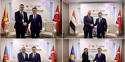 Bakan Yumaklı, su forumu kapsamında ikili görüşmeler gerçekleştirdi