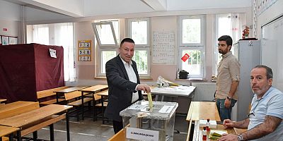 BAŞKAN BEYOĞLU'NDAN CUMHURBAŞKANI ERDOĞAN'A TEBRİK  