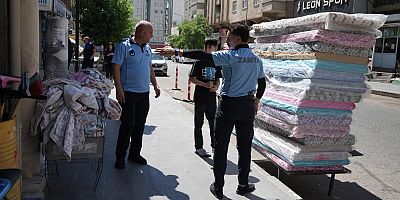 Belediyeden Kaldırım İşgallerine Sıkı Denetim: “Kaldırımlar Yayalarındır” Uyarısı