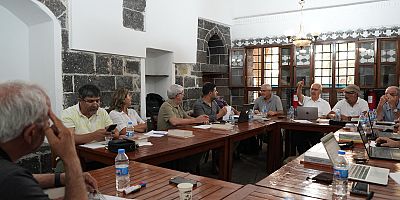 Belediyelerde Kirmanckî (Zazakî) terminoloji toplantısı