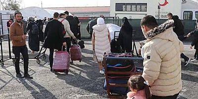 BM: 1,2 milyon Suriyeli ülkelerine geri döndü