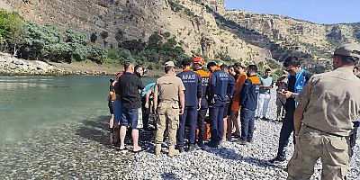 Boğulma tehlikesi geçiren ailesini kurtardı, kendisi hayatını kaybetti