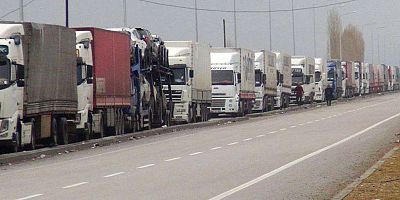 Bolu'da bayram dönüşü ağır tonajlı araçlara geçici yasak