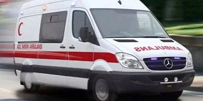 Bursa'da servis minibüsü ile otomobil çarpıştı: 1 ölü, 9 yaralı