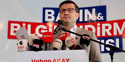 Çerkezköy Belediye Başkanı Vahap Akay CHP'den istifa etti
