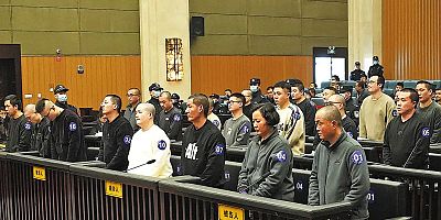 Çin, bir çetenin 11 üyesini idam etti