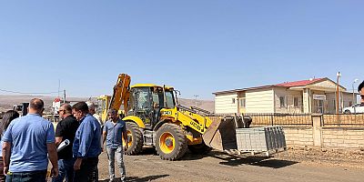 Çınar’da İhalesi Tamamlanan Köylerde Parke Çalışması Başladı