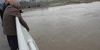 Cizre’de petrol boru hattında sızıntı paniğe yol açtı