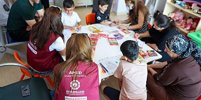 Çocuk Onkoloji Servisi’ndeki Minik Hastalara Moral Etkinliği