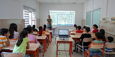 Çocuklara Güvenli İnternet Eğitimi Verildi