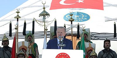 Cumhurbaşkanı Erdoğan: Türkler, Kürtler, Araplar olarak kardeşle kucaklaşmamızı engelleyemezsiniz