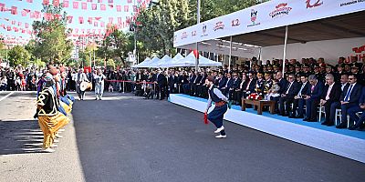 CUMHURİYETİN 102. YILI DİYARBAKIR’DA COŞKUYLA KUTLANDI