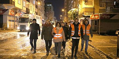 DEM’li Belediyelerde “Ses Var, Görüntü Yok” 