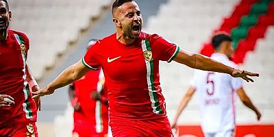 Dia Saba'nın Golü Birinci Seçildi
