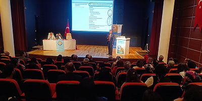 Dicle Üniversitesi’nde “Bağımlılık ve Bağımlılıkla Mücadele Çalıştayı” Başladı
