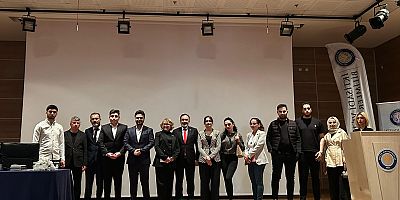 Dicle Üniversitesi’nde “Türk Edebiyatında Modern Dönüşüm” Söyleşisi Düzenlendi