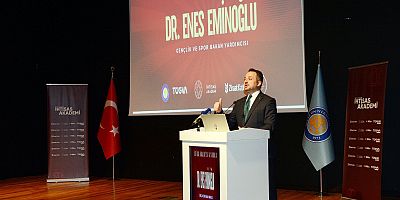 Dicle Üniversitesi’nde “Türkiye Yüzyılı Gençlik Modeli” Söyleşisi Düzenlendi