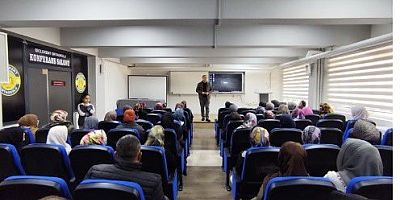 Diclekent Ortaokulu’nda Bağımlılıkla Mücadele Semineri Yoğun İlgi Gördü