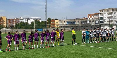 Diyarbakır Büyükşehir Belediyesi (DBB )'futbol takımları Play-Off’ta başarı elde ettiler 