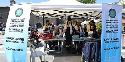 Diyarbakır Büyükşehir Belediyesi Sur ilçesinde ücretsiz sağlık taraması hizmeti verildi