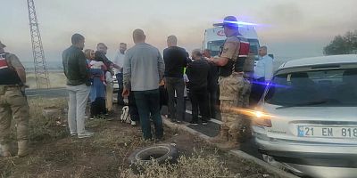 Diyarbakır-Çınar yolunda iki otomobil çarpıştı: 2 çocuk yaralandı