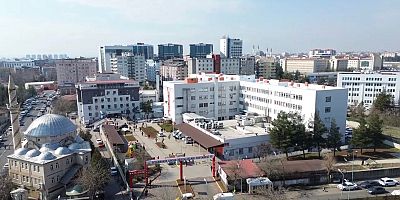 DİYARBAKIR ÇOCUK HASTALIKLARI HASTANESİ’NDE BAYRAMDA ÖRNEK UYGULAMA