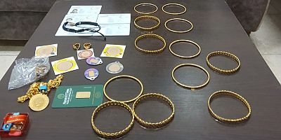 Diyarbakır'da Altın Dolu Kayıp Çanta Sahibine Teslim Edildi