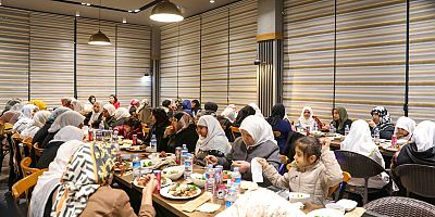 Diyarbakır’da “Bilge Anneler” yemekte buluştu