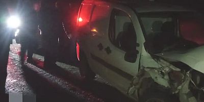 Diyarbakır'da buzlanma zincirleme trafik kazasına yol açtı: 3 yaralı