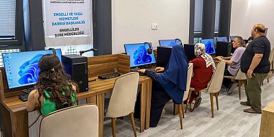 Diyarbakır'da Görme Engellilere Temel Bilgisayar Eğitimi Başladı