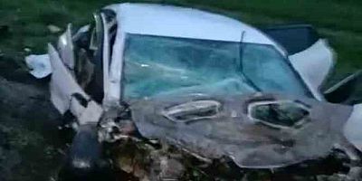 Diyarbakır'da iki araç çarpıştı: 1 ölü, 3 yaralı