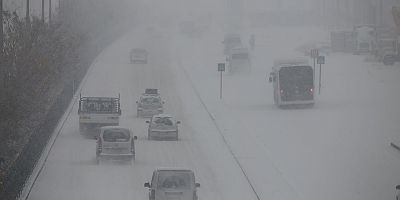 Diyarbakır’da karla mücadele yetersiz kaldı, ulaşım aksadı