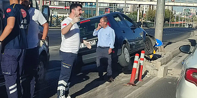 Diyarbakır'da maddi hasarlı kaza