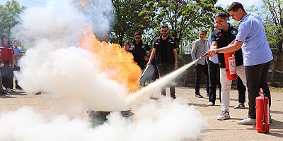 Diyarbakır’da Öğrencilere Afet Eğitimi ve Yangın Tatbikatı