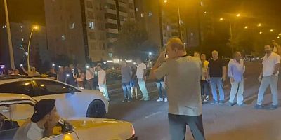 Diyarbakır’da Ölümlü Kazaların Ardından Vatandaşlar Yolu Trafiğe Kapattı