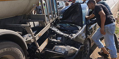 Diyarbakır'da otomobil sulama aracına çarptı: 1 yaralı