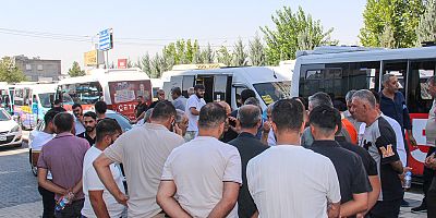 Diyarbakır'da özel halk otobüsleri kontak kapattı: Hak ettiğimiz rayiç bedeli istiyoruz