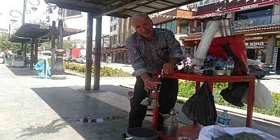 Diyarbakır'da sıcak havaların serinletici içeceği ‘meyan şerbeti