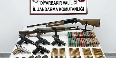 Diyarbakır’da silah kaçakçılarına operasyon