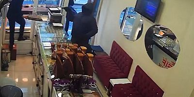 Diyarbakır’da silahlı kuyumcu soygunu kameralara yansıdı