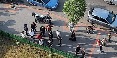 Diyarbakır’da Yol Verme Tartışması Taşlı ve Sopalı Kavgaya Dönüştü