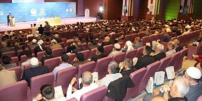 Diyarbakır’daki Alimler Buluşması’nda ortak mesaj: Davet hikmetle, ümmete hizmet medreselerle