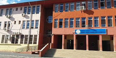 Diyarbakır Kayapınar’da Kantin Krizi 2000 Öğrencili Okulda Kantin Hâlâ Kapalı! 