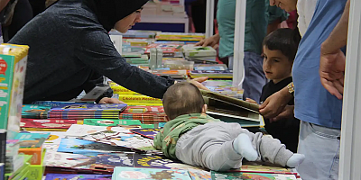 Diyarbakır Kitap Fuarı’na yoğun ilgi: Okuma alışkanlığı artmalı
